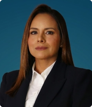 Maria Gabriela Piñango | Immigration Specialist | Crosswise Legal